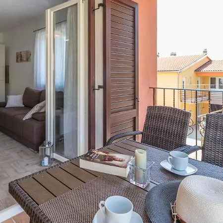 Edi Premium White Appartement *